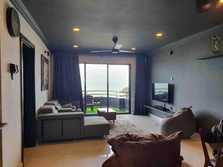 Ferienwohnung The Arena Tanjung Tuan Port Dickson Exterior foto