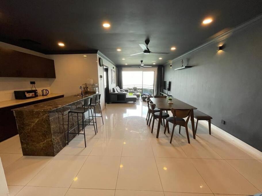 Ferienwohnung The Arena Tanjung Tuan Port Dickson Exterior foto